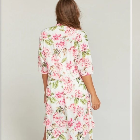 Show Me Your Mumu Floral Robe - Picture 3 of 9